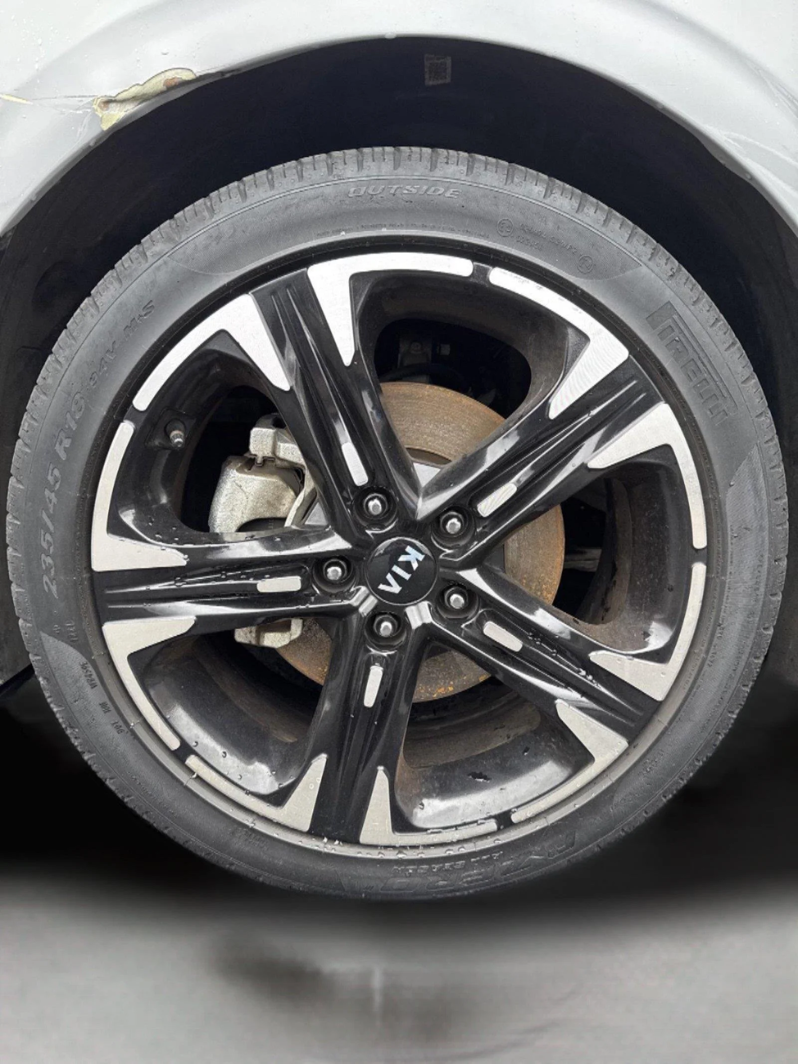 Used 2021 Wolf Gray Kia GT-Line image 9