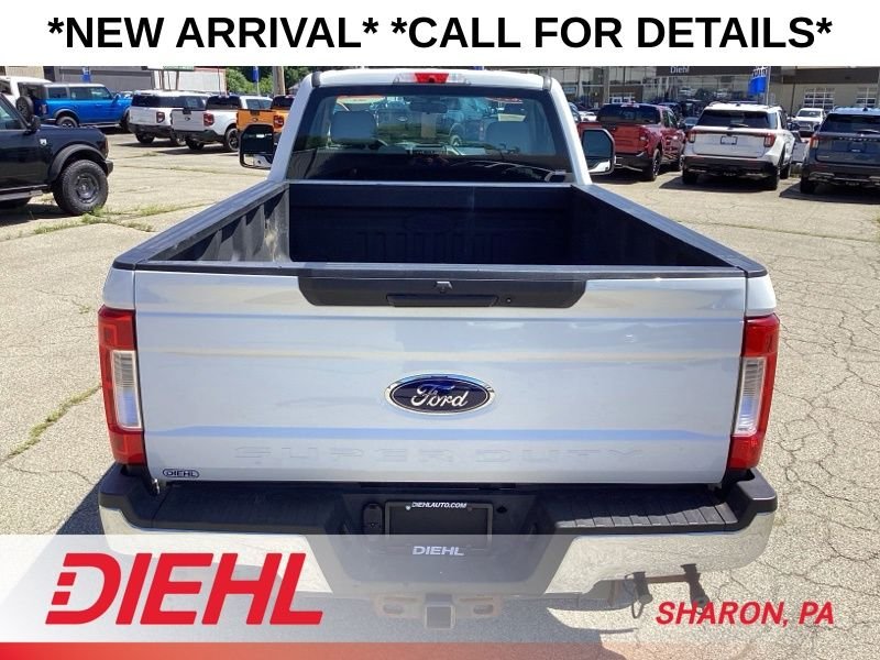 Used 2019 White Ford XL image 8
