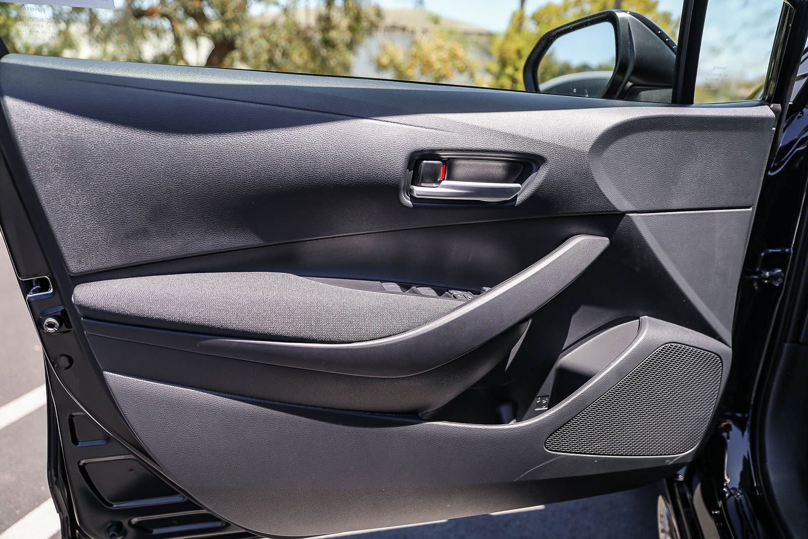 New 2026 Midnight Black Metallic Toyota  SE image 20
