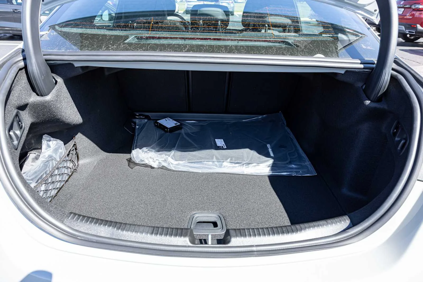New 2026 MANUFAKTUR Alpine Grey Mercedes-Benz C 300 image 26