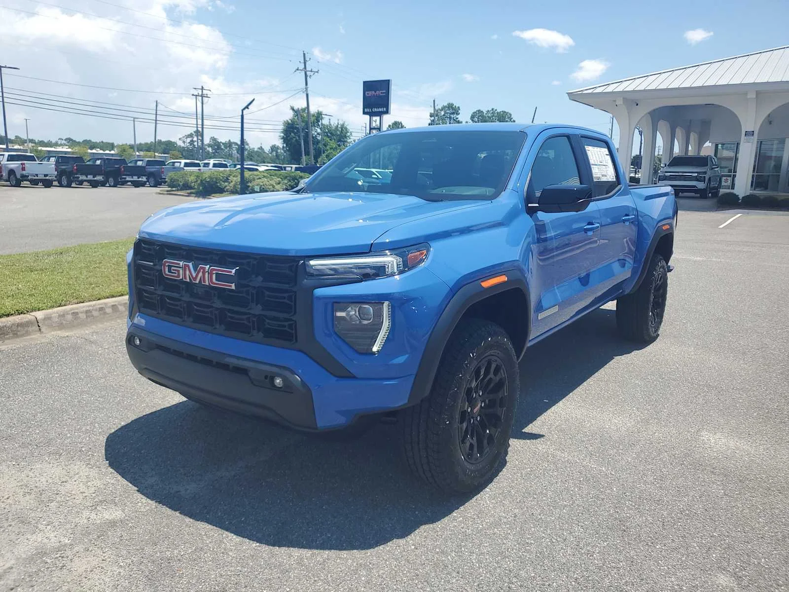 New 2026 Rapids Metallic GMC Elevation image 25