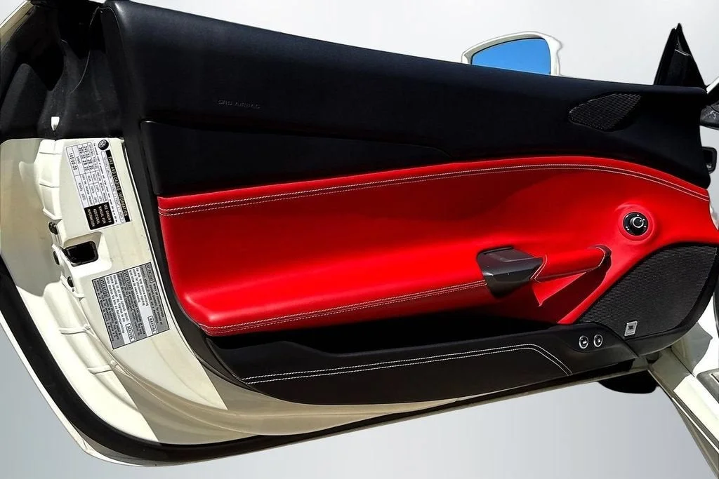 Certified Used 2019 Bianco Avus Ferrari  image 18