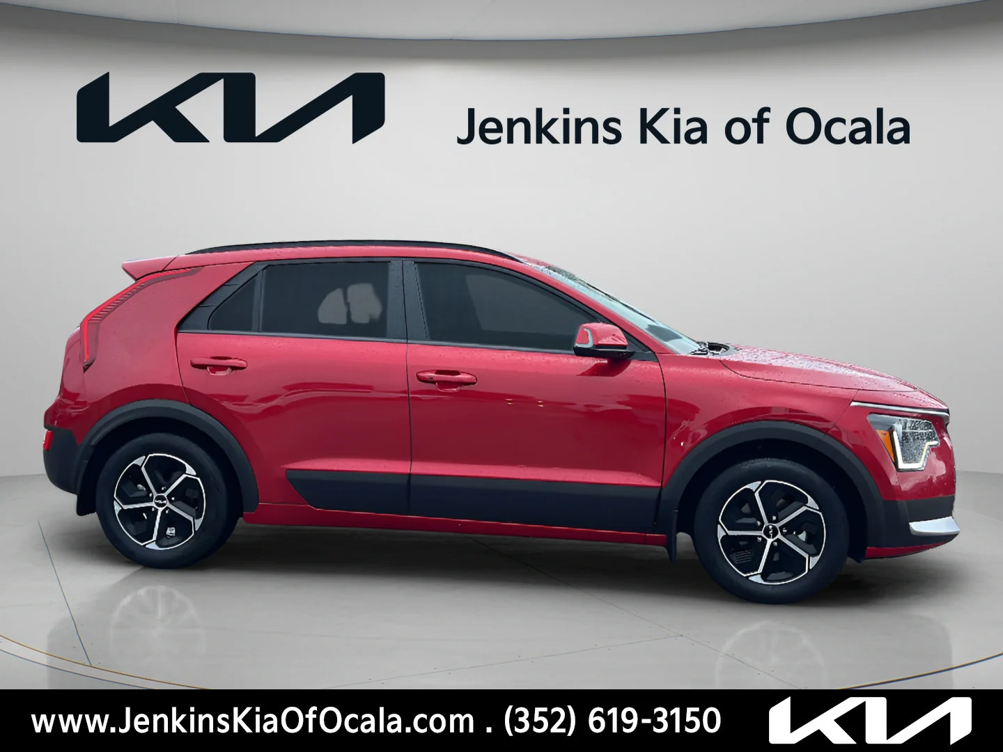 Used 2024 Runway Red Kia EX image 2