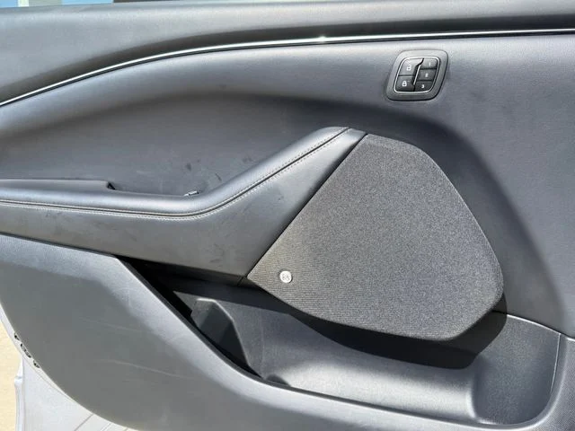 Used 2021 Silver Metallic Ford Premium image 20