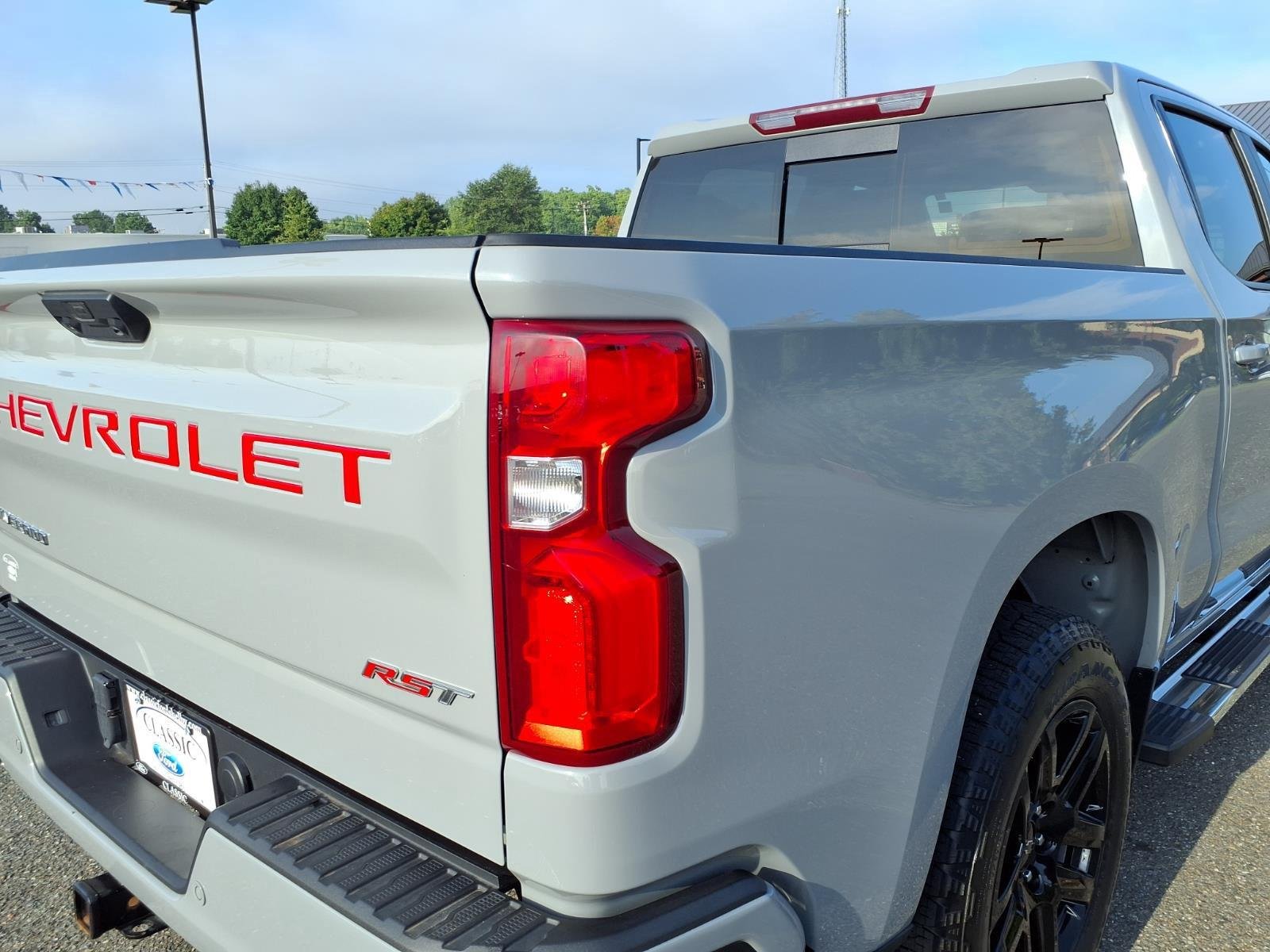 Used 2024 Slate Gray Metallic Chevrolet RST image 18