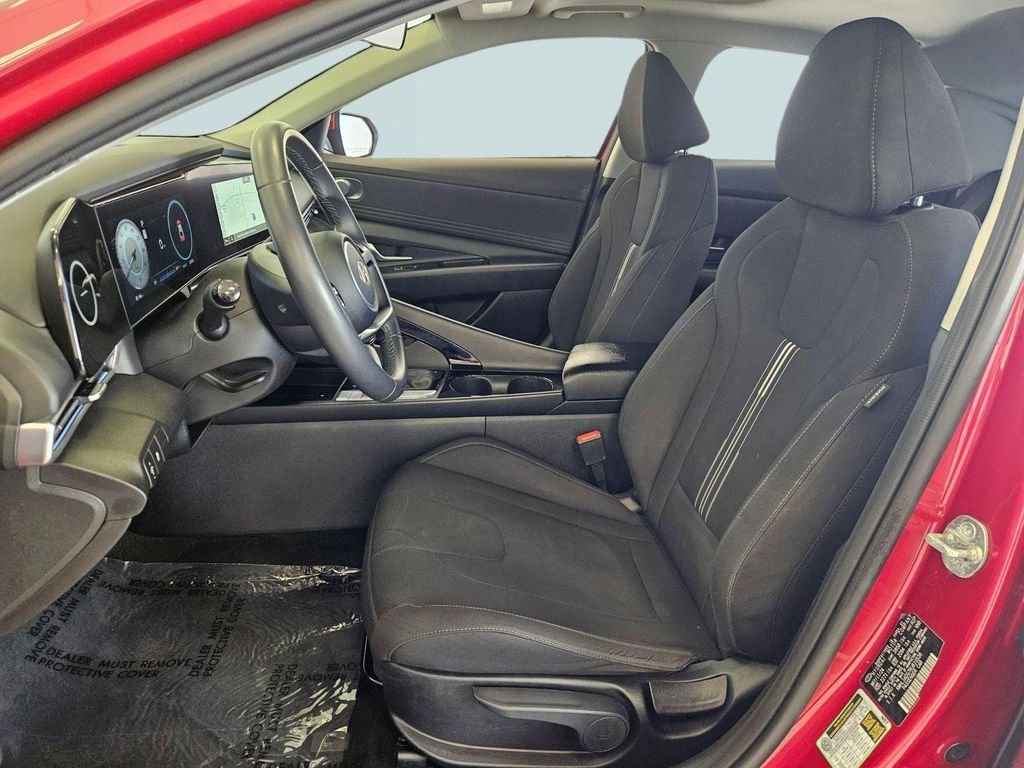 2024 Hyundai Elantra SEL - Photo 22