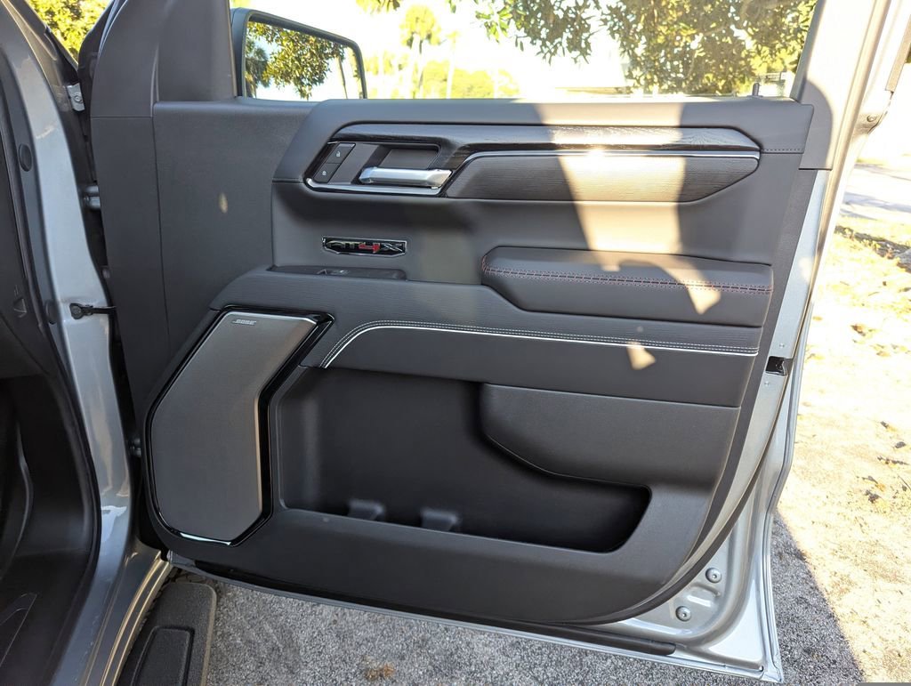 2026 GMC Sierra 1500 AT4X - Photo 25