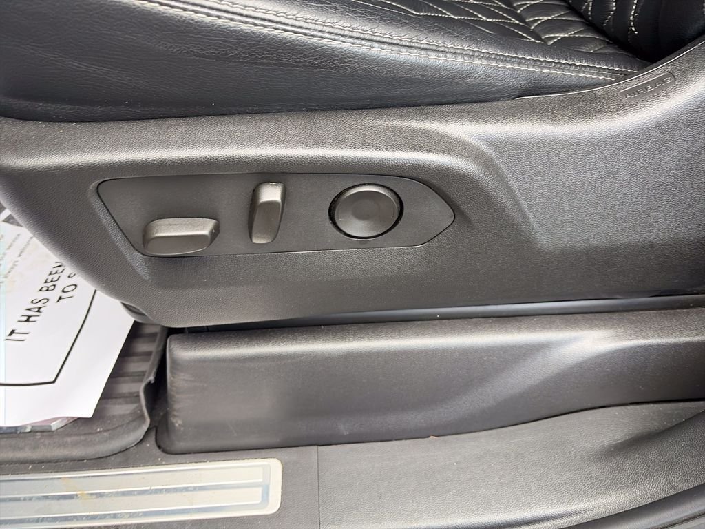 Used 2025 Gray Chevrolet RST image 13