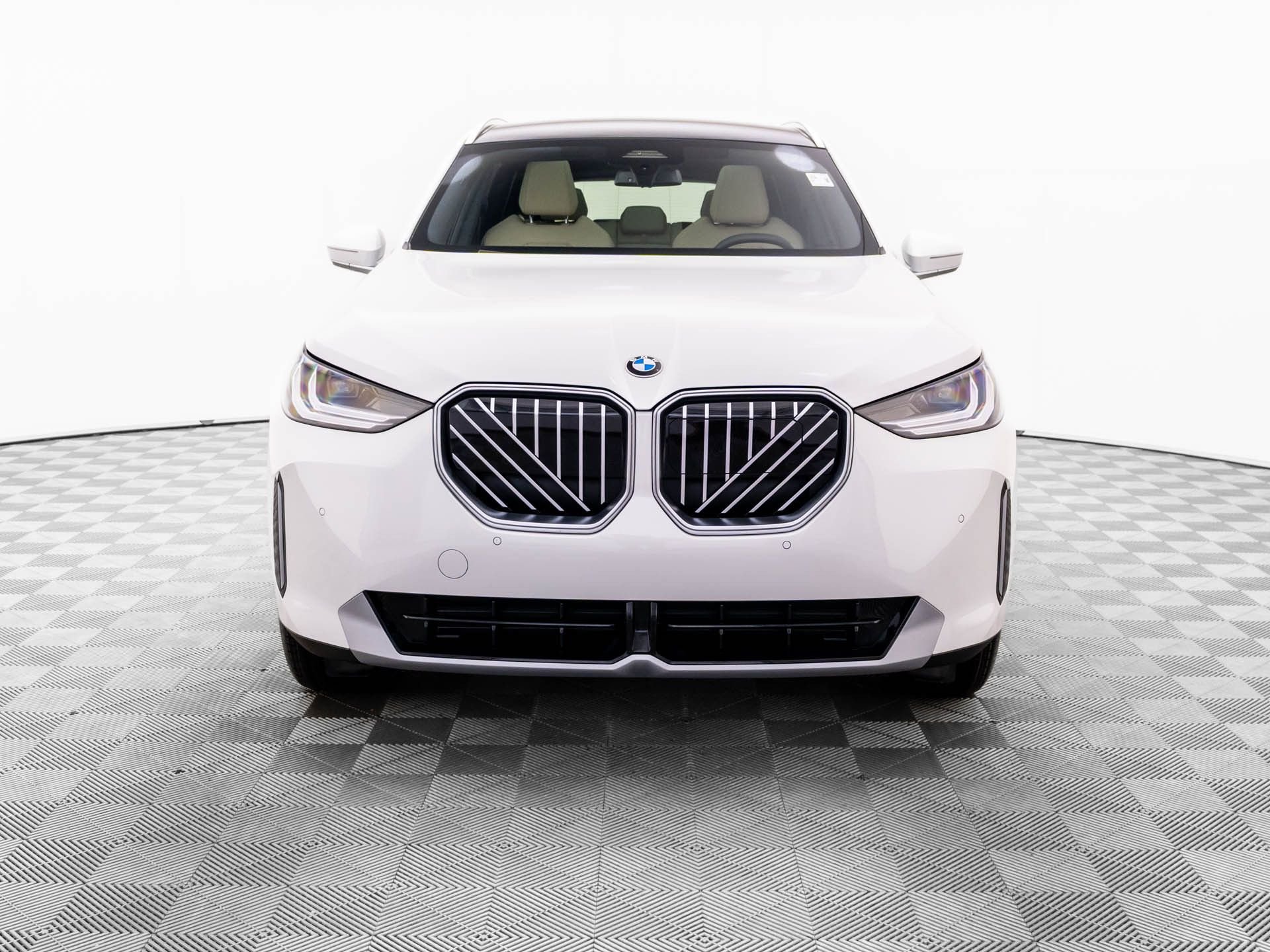 New 2026 Alpine White BMW 30 xDrive image 8