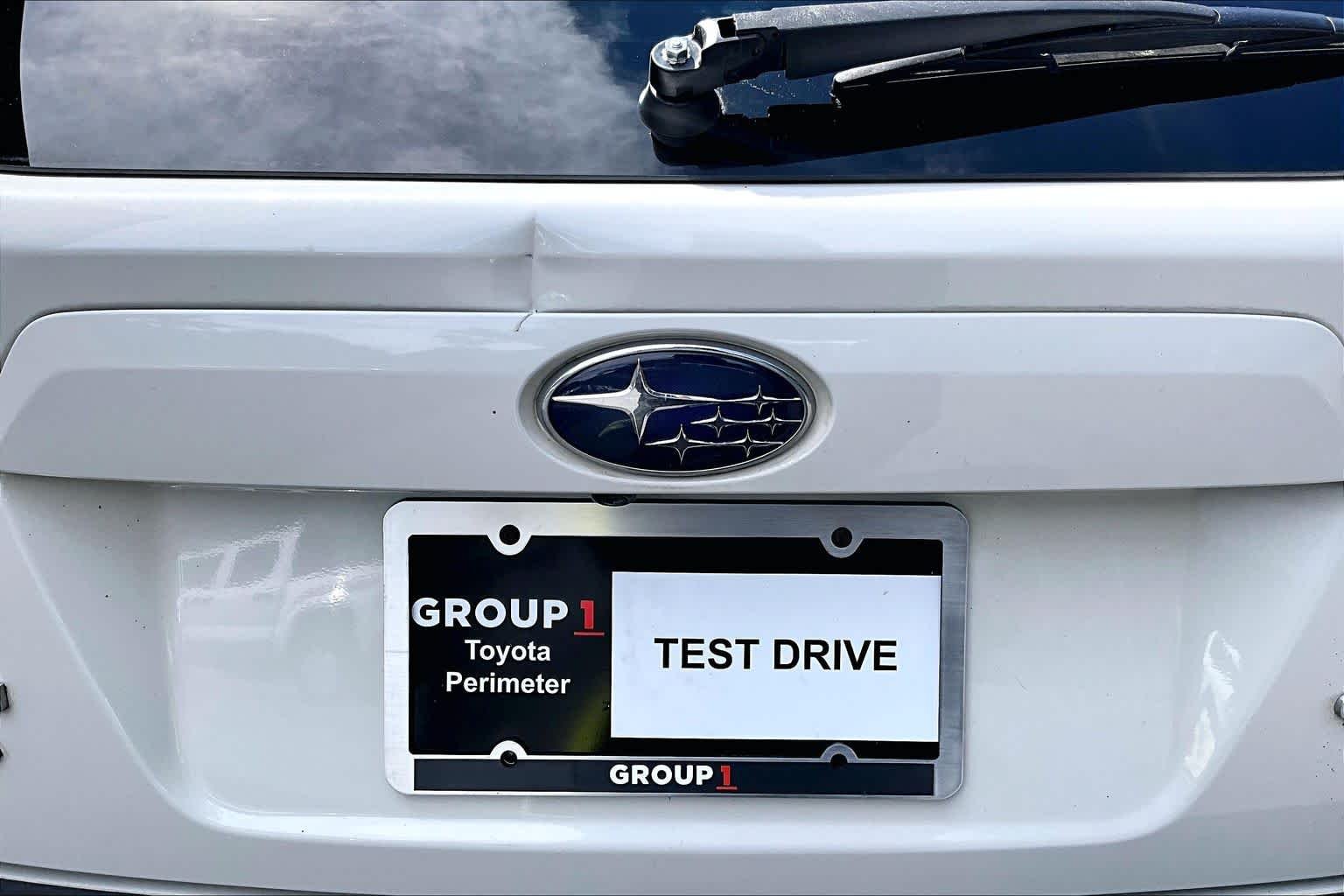 Used 2019 Crystal White Pearl Subaru Premium image 31