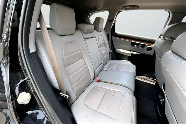 Used 2020  Honda Touring image 19