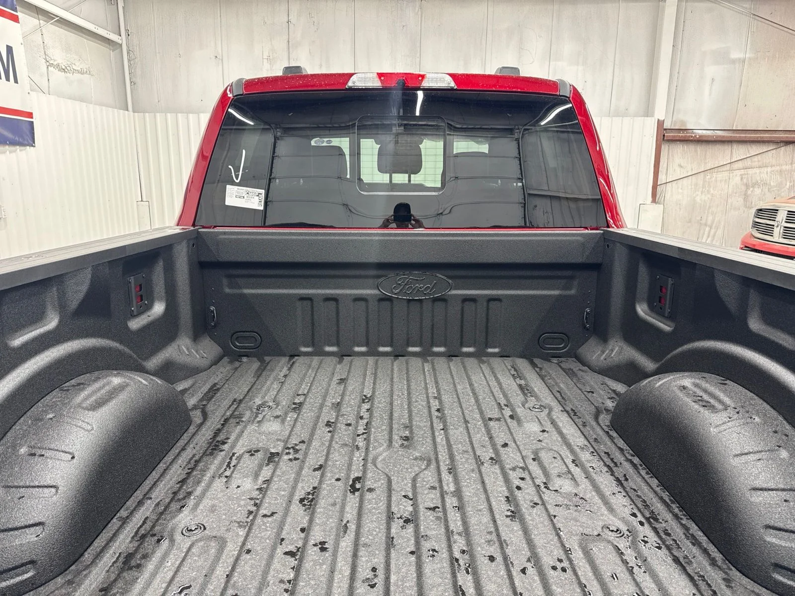 New 2027 Ruby Red Metallic Tinted Clearcoat Ford F-250® Lariat® image 8
