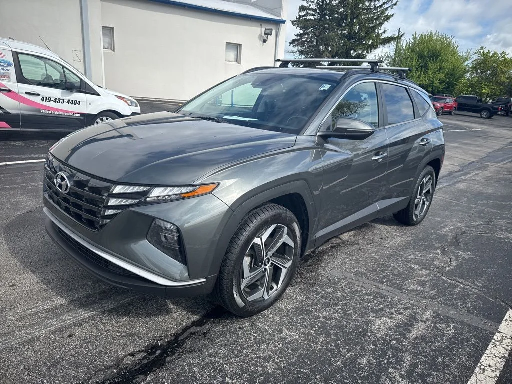 Used 2022 Gray Hyundai SEL image 11