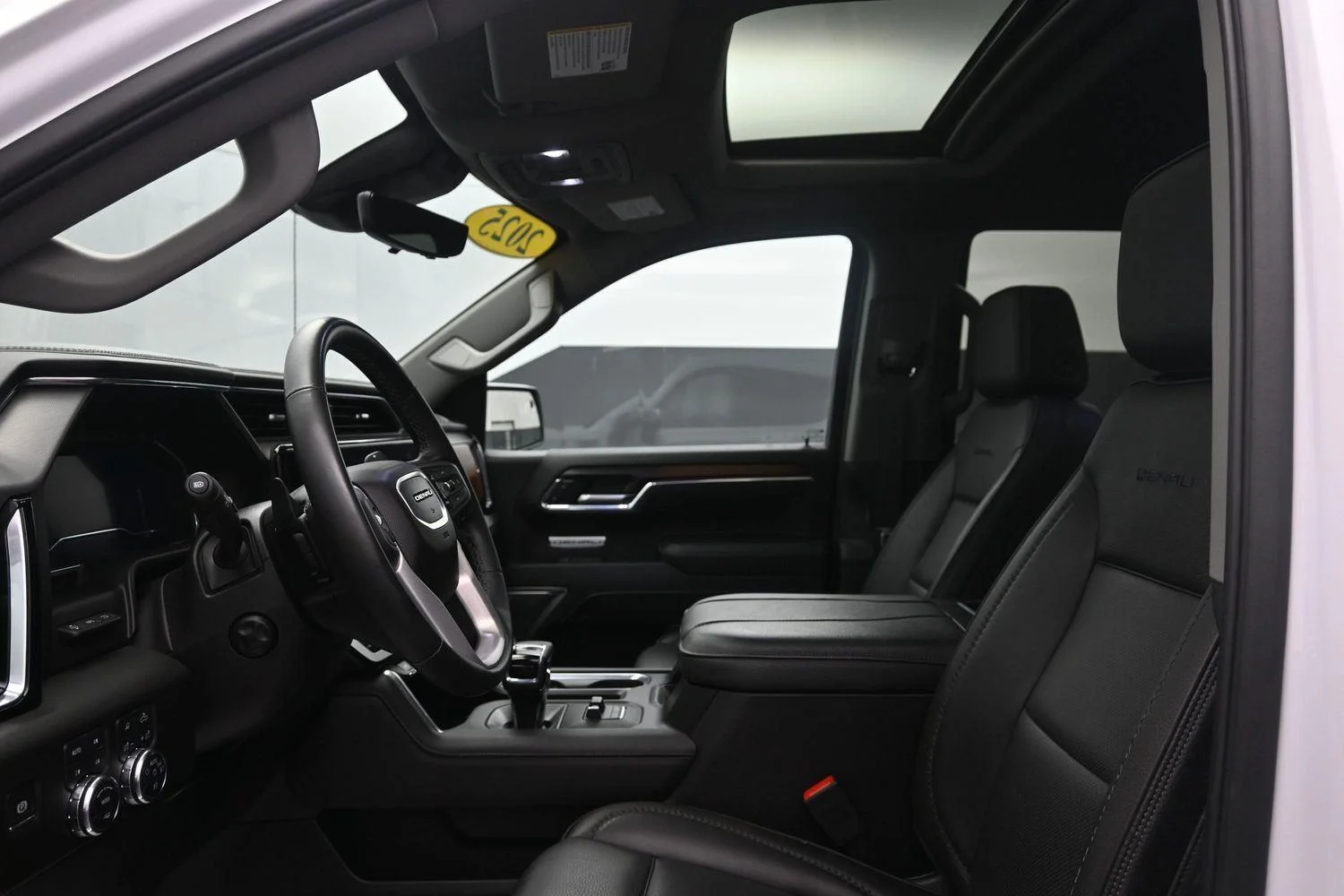 2025 GMC Sierra 1500 Denali - Photo 24