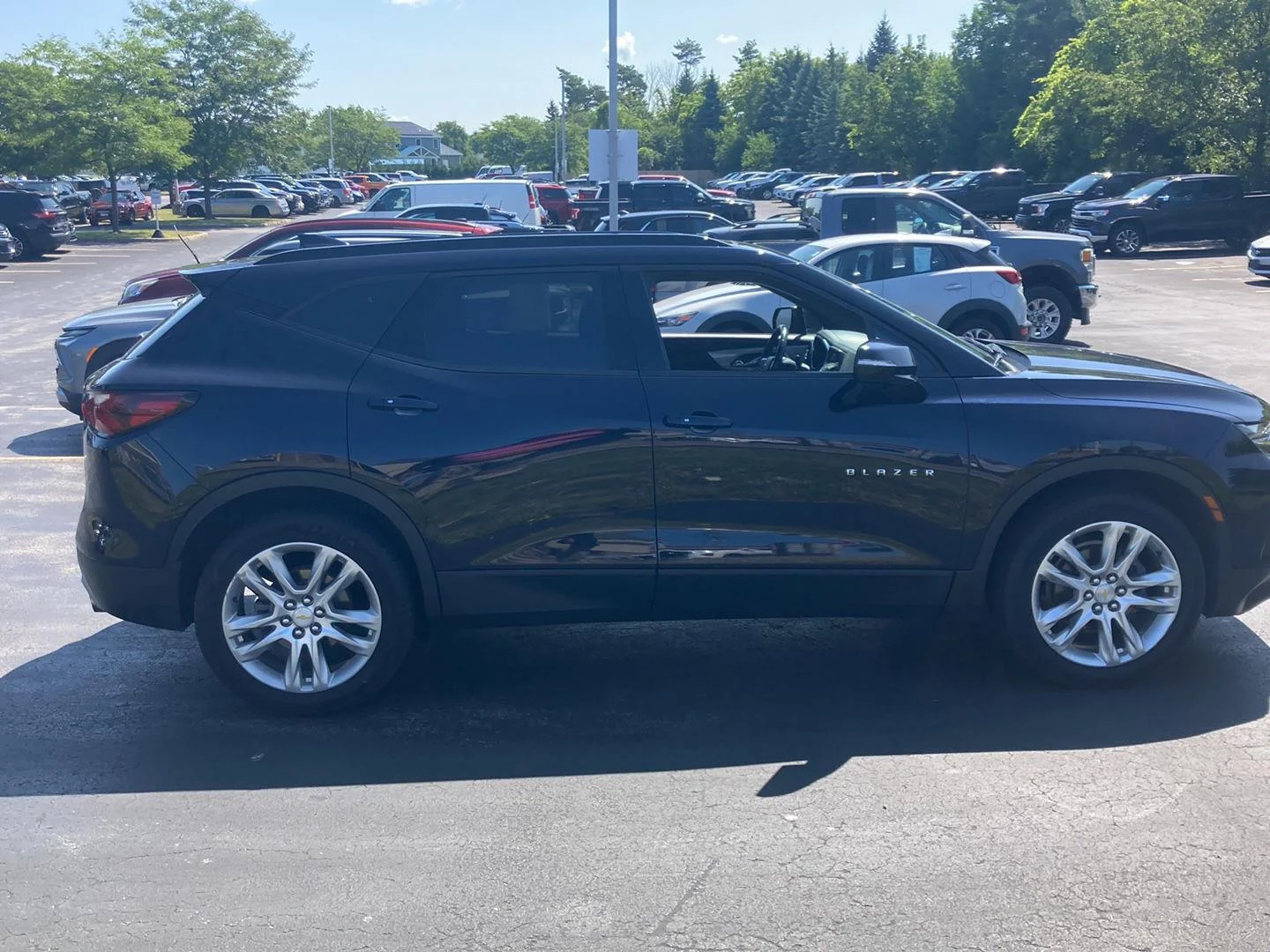 Used 2021 MIDNIGHT BLUE METALLIC Chevrolet LT image 7