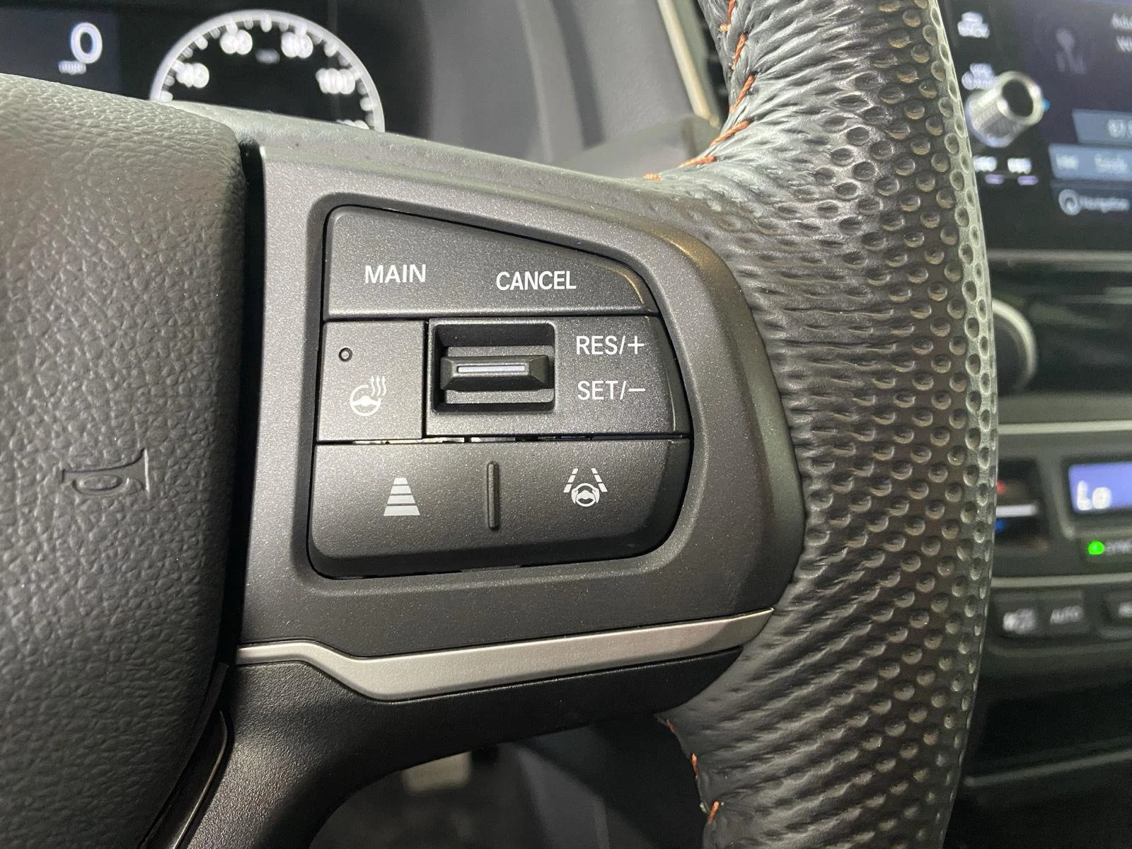 Used 2024 Platinum White Pearl Honda TrailSport image 15
