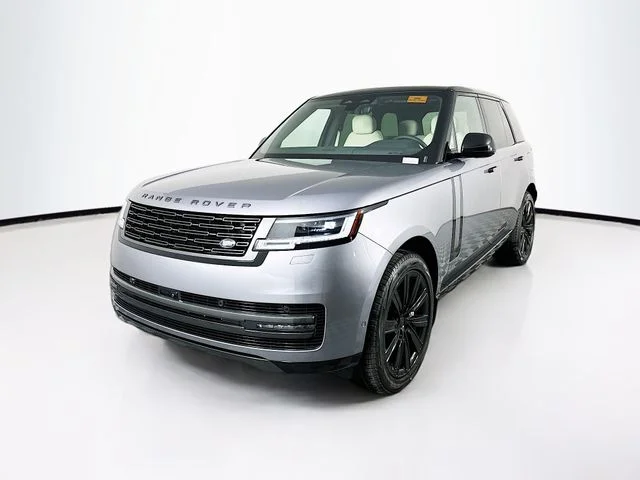 2026 Land Rover Range Rover 3.0 PHEV SE SWB's photo
