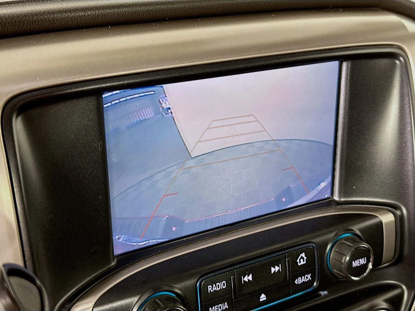 Used 2018 Red Quartz Tintcoat GMC Denali image 15