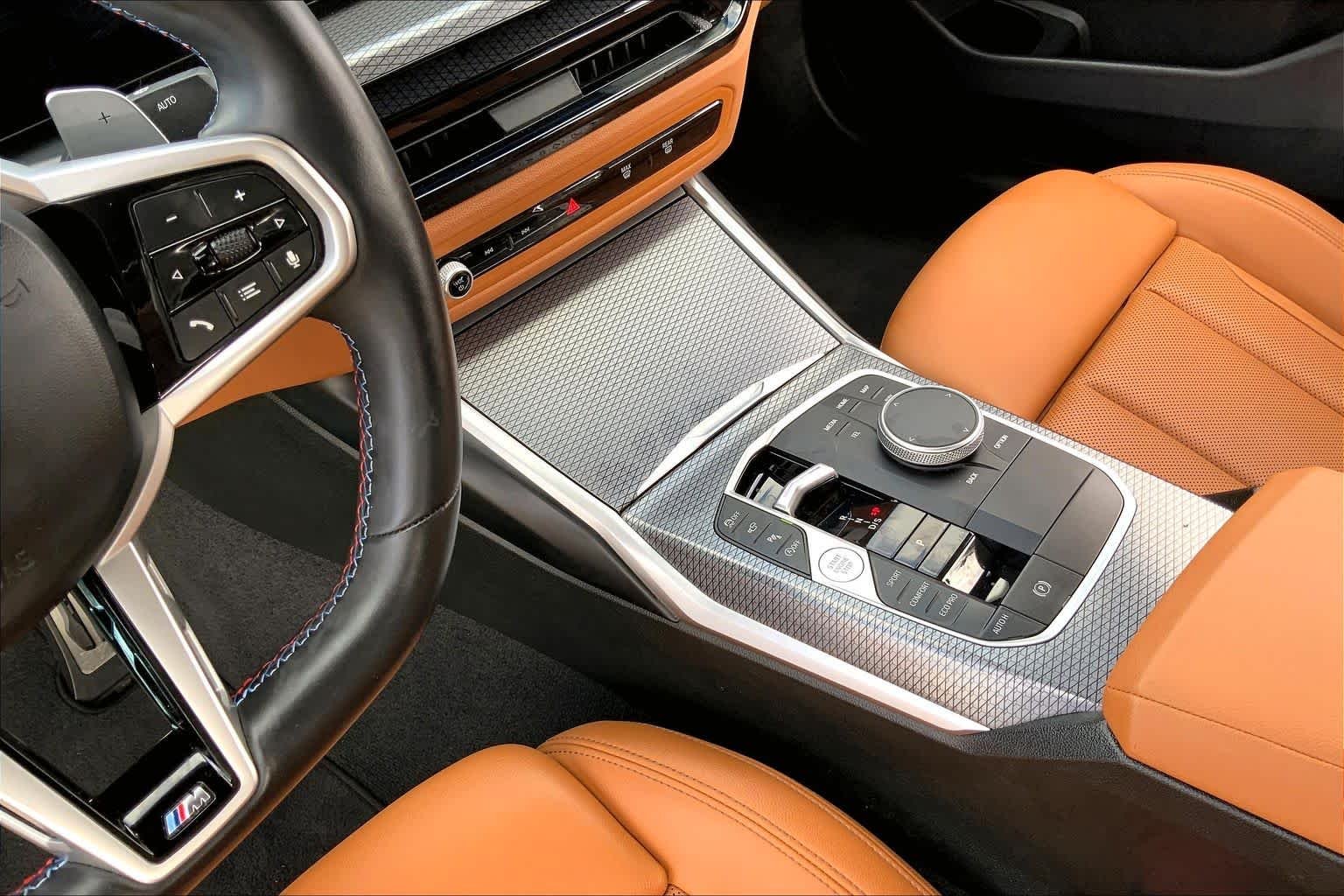 Used 2025 Black Sapphire Metallic BMW M340i image 16