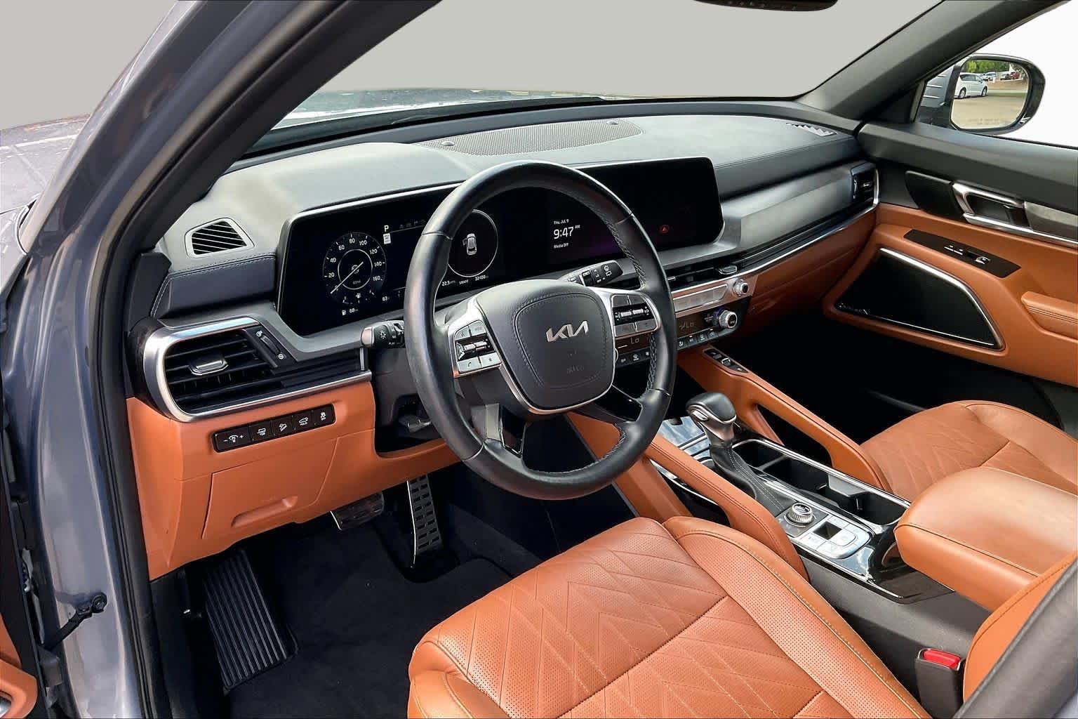 Used 2024 Everlasting Silver Kia SX X-Pro image 17
