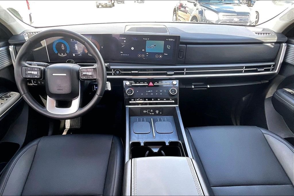 Used 2025 Hampton Gray Hyundai XRT image 7