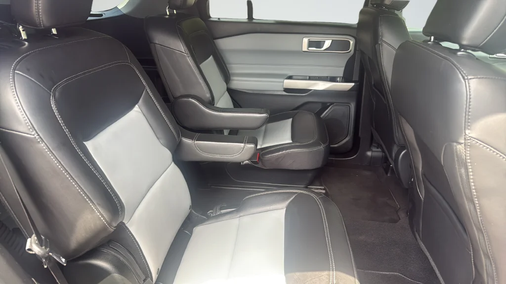 2023 Ford Explorer XLT - Photo 20
