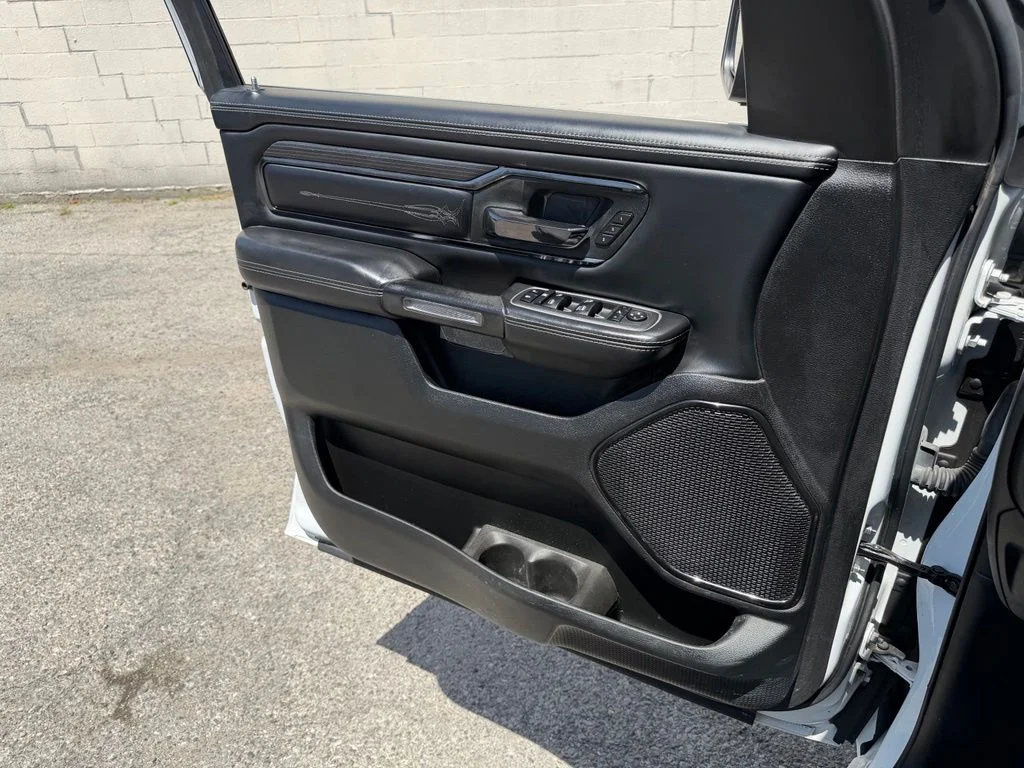 Used 2022 White Ram Limited image 23