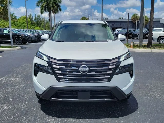 New 2026 Everest White Pearl TriCoat Nissan SV image 2