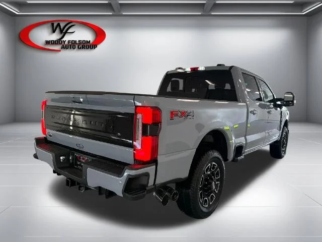 New 2026 Glacier Gray Metallic Tri-Coat Ford F-250® Platinum® image 28