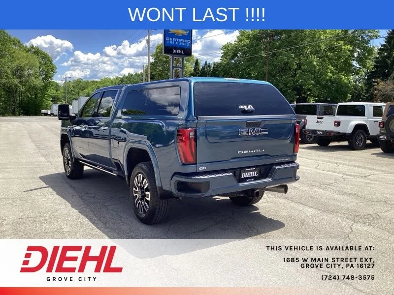 Used 2024 Blue GMC Denali Ultimate image 5