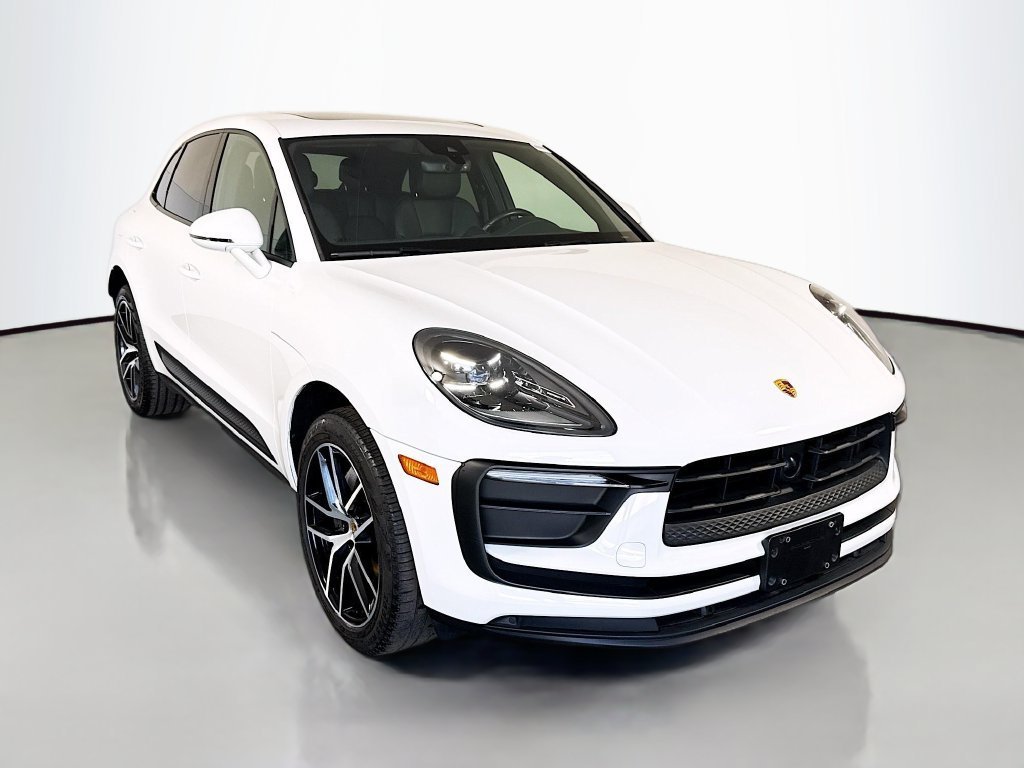 2023 Porsche Macan