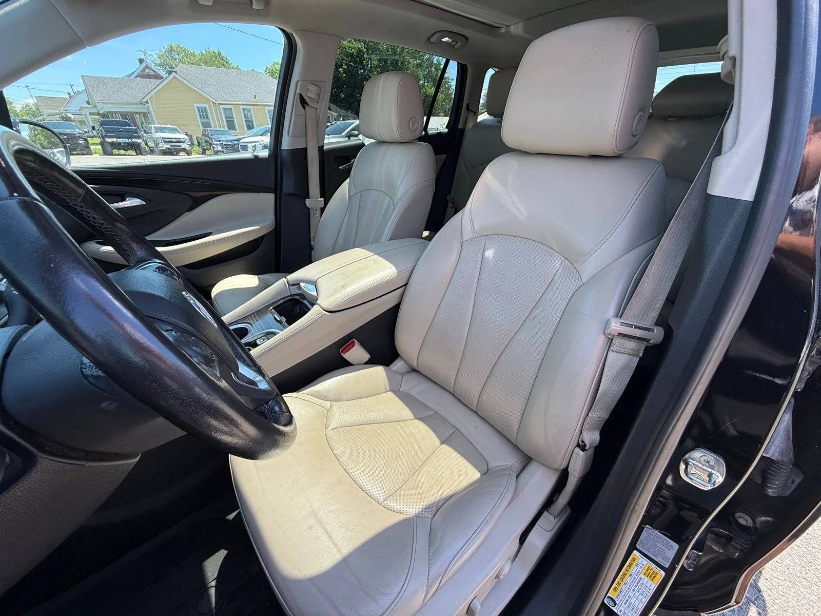 Used 2020 Black Buick Essence image 13