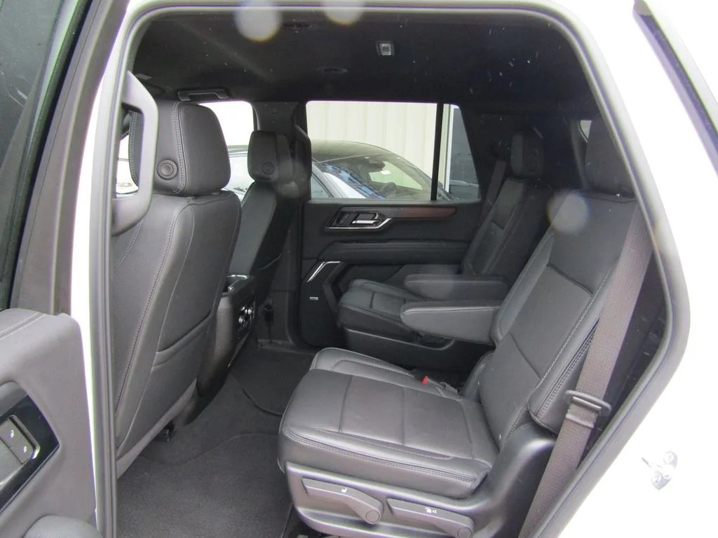 Used 2025 Summit White GMC Denali image 35