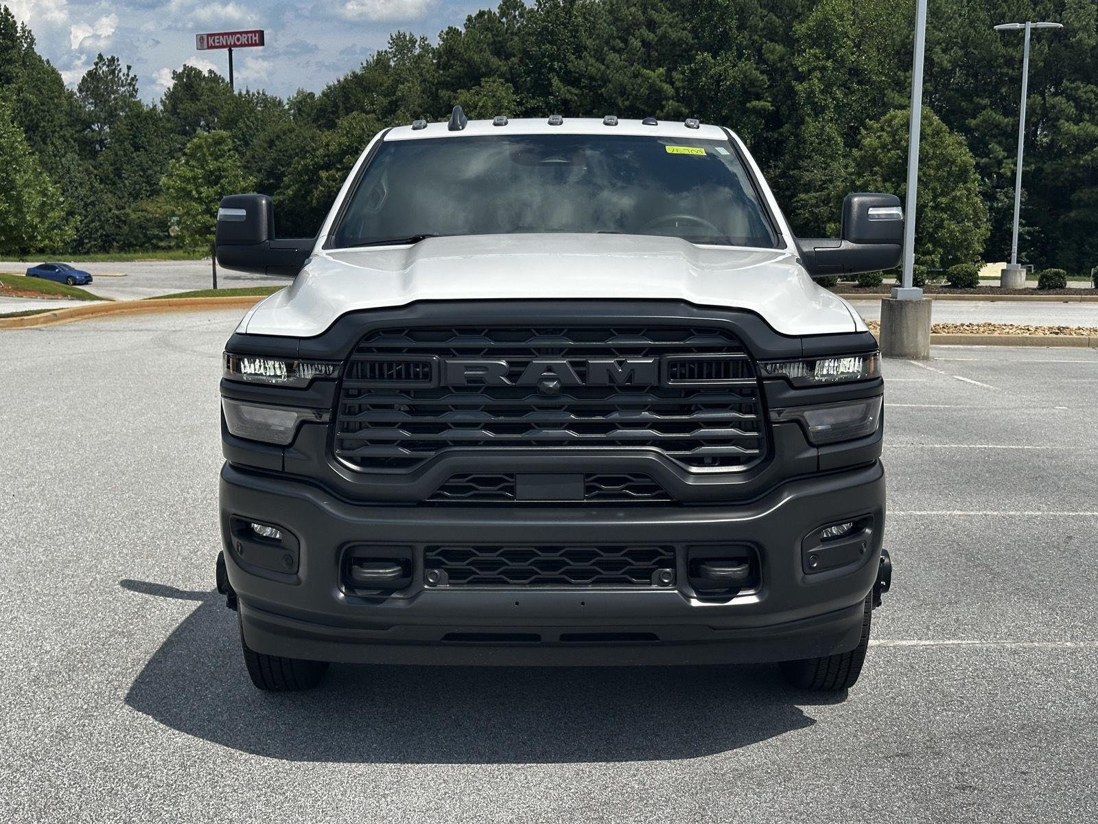 New 2026 Bright White Clear-Coat Exterior Paint RAM Tradesman image 3