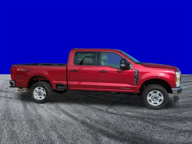 New 2026 Ruby Red Metallic Tinted Clearcoat Ford F-250® XLT image 3