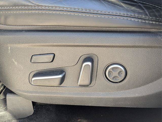 Used 2023 Serenity White Pearl Hyundai Calligraphy image 19
