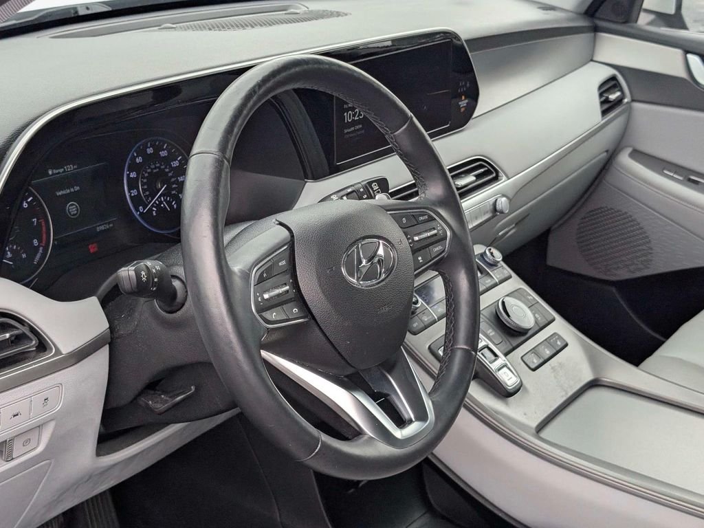 Used 2021 Silver Hyundai SEL image 14