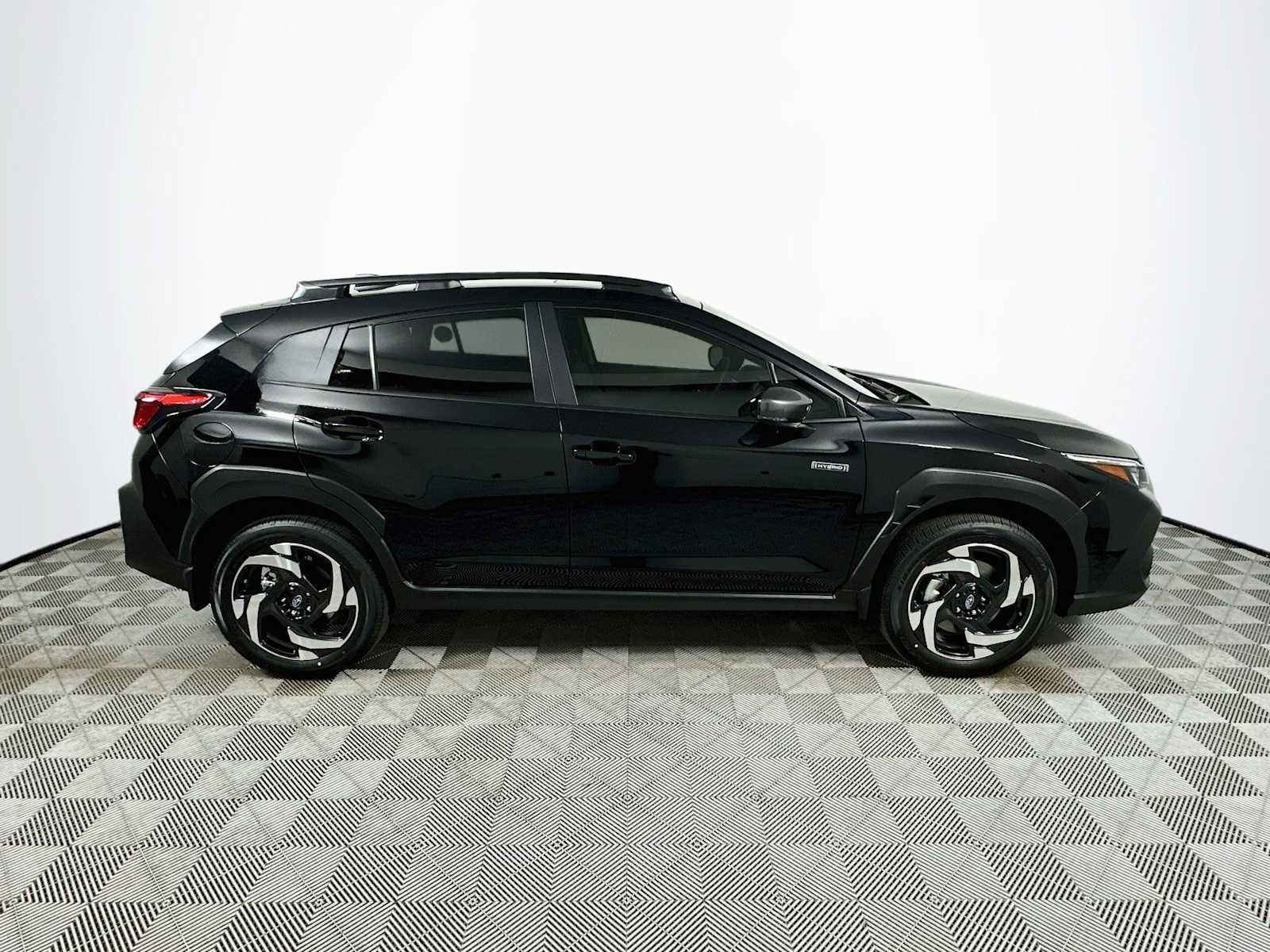 New 2026 CRYSTAL BLACK SILICA Subaru Limited Hybrid image 8