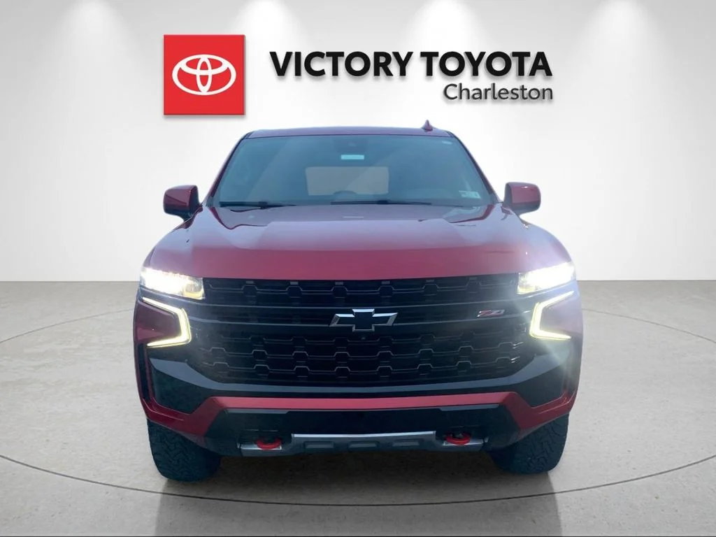 Used 2023 Red Chevrolet Z71 image 8