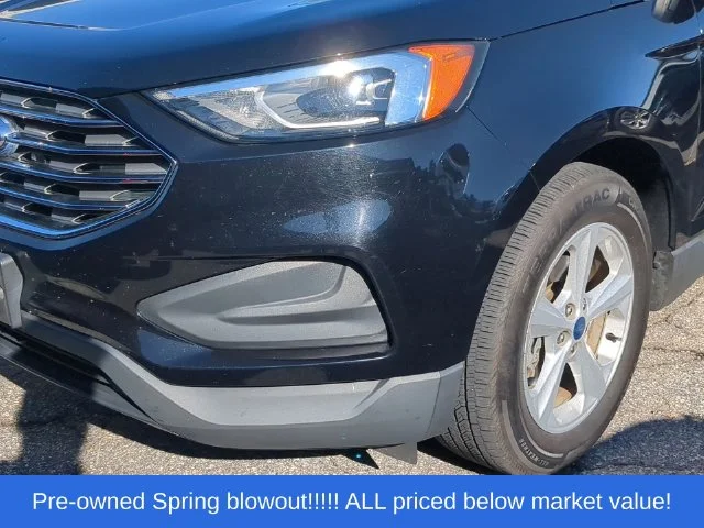 Used 2020 Black Ford SE image 7