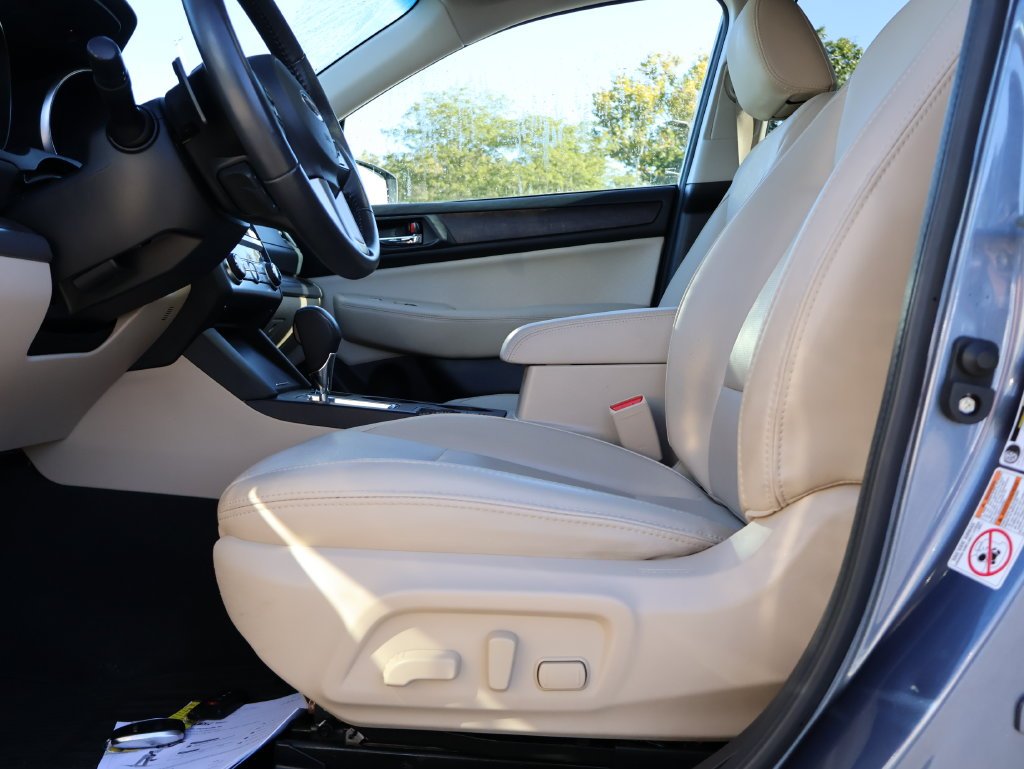 Used 2017 Blue Subaru 2.5i image 32