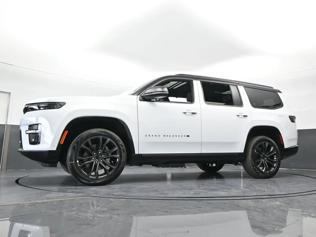 New 2026 Bright White Clearcoat Jeep Summit Obsidian image 58