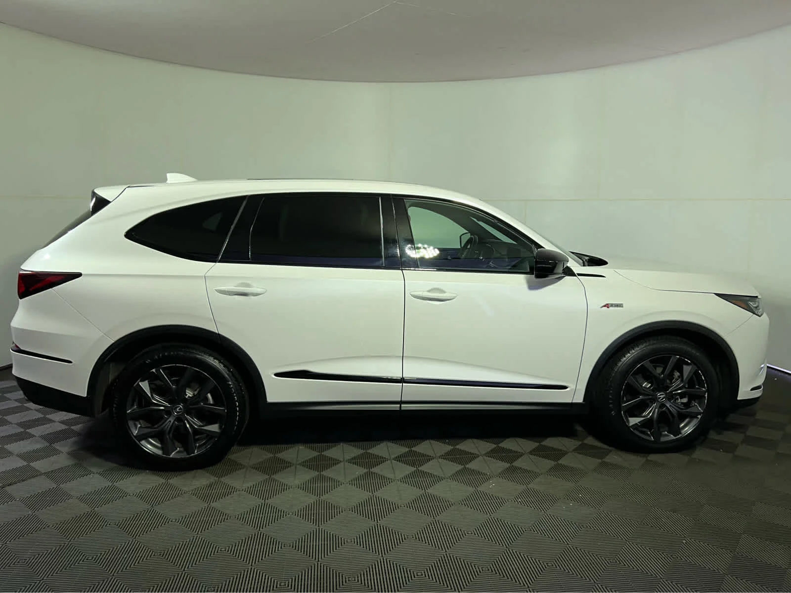 Certified Used 2024 Platinum White Pearl Acura w/A-Spec Package image 8