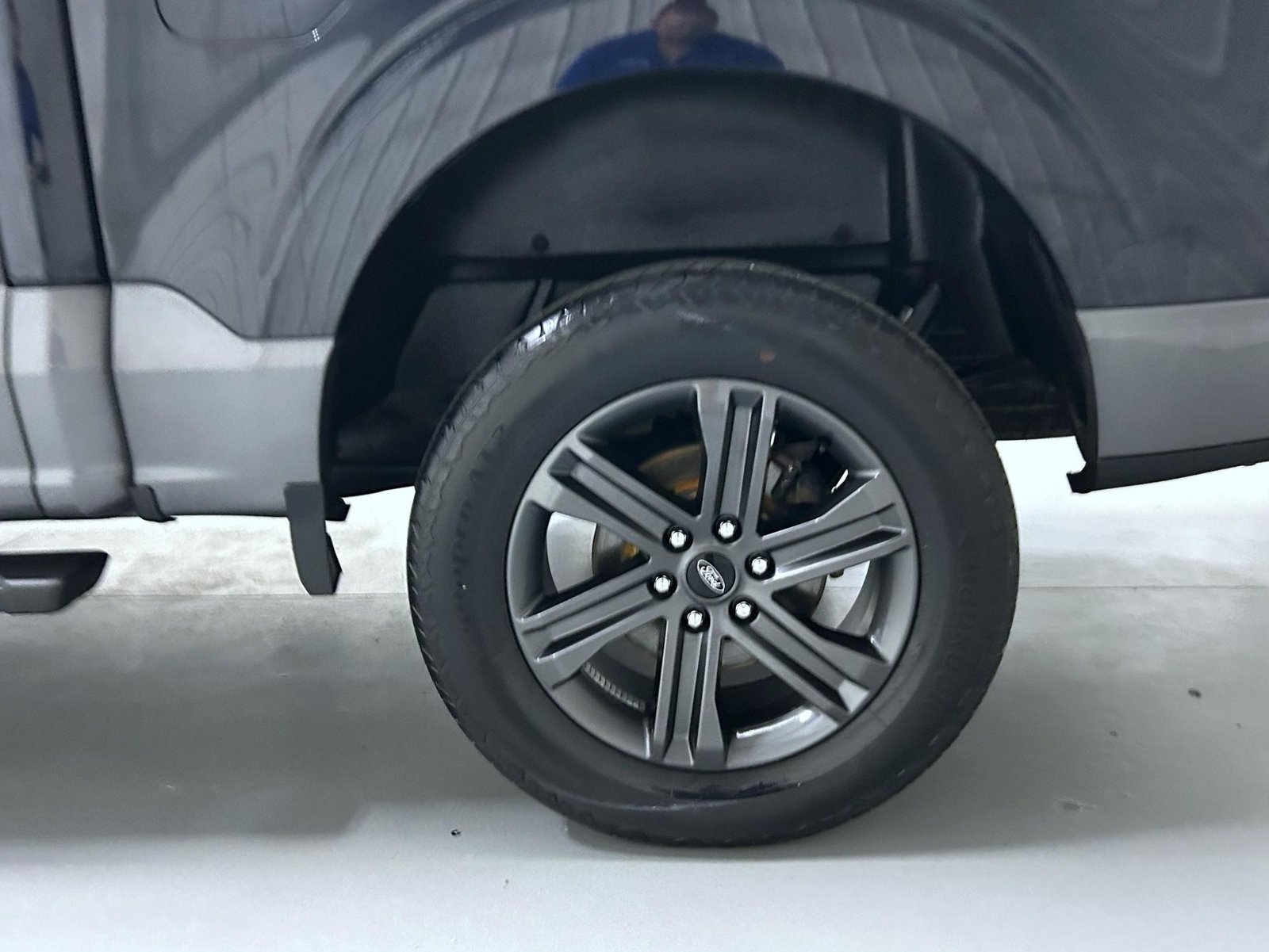 Used 2023 Blue Ford XLT image 21