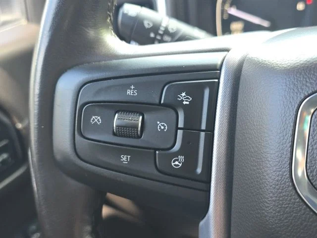 Used 2021 White GMC SLT image 42