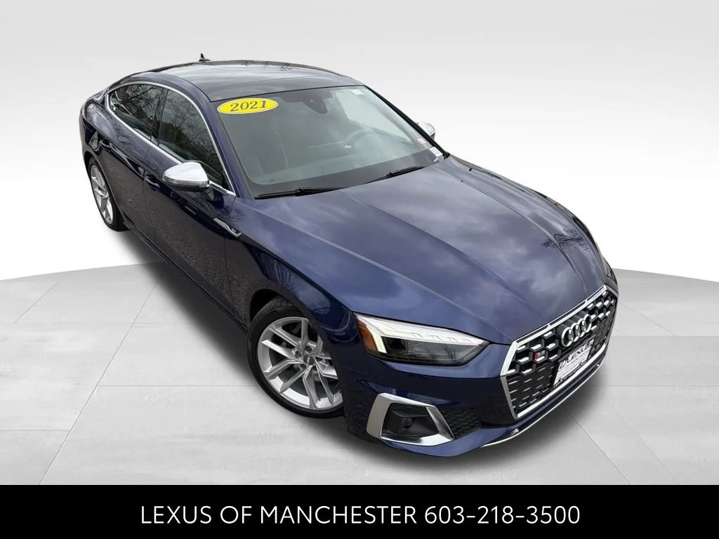 Used 2021 Blue Audi Premium Plus image 3