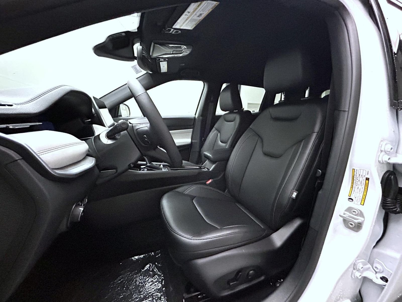 New 2026 Bright White Clearcoat Jeep Limited image 10