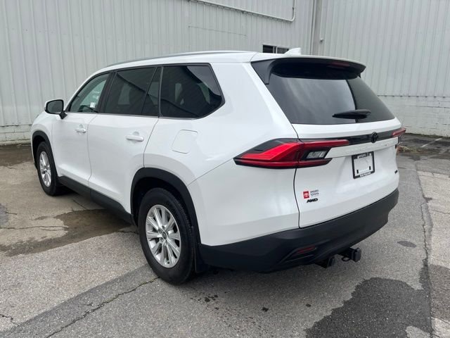 Certified Used 2024 Wind Chill Pearl Toyota XLE image 8