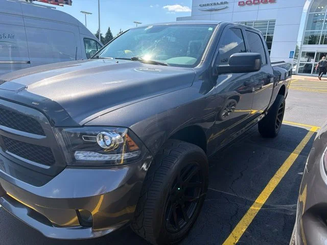 Used 2015 Gray Ram Express image 3