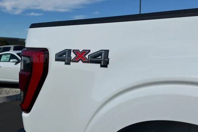 Used 2023 White Ford XLT image 6